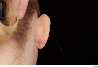 Timea ear 0004.jpg